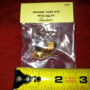 Tigers eye stone necklace w/chain